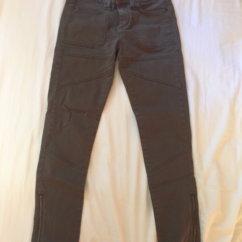 BDG Skinny Cargo Pants